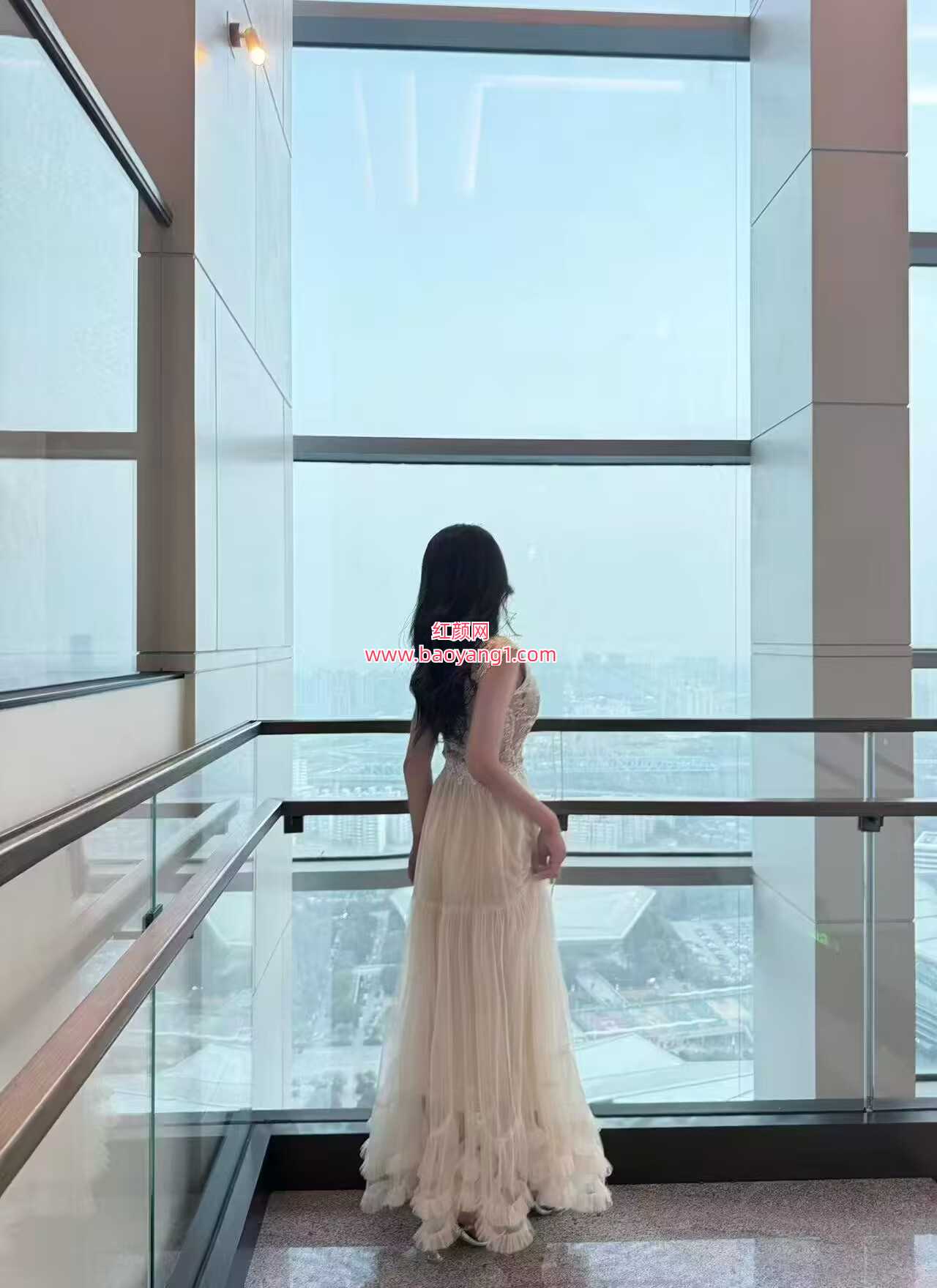 9820，合肥/25/160/100/C/上班/可异地/1.5W